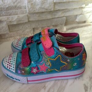 Brand New Skechers Girls' Light-Up Sneakers in Teal & Pink